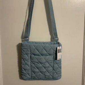 Vera Bradley ultralight hipster. Crossbody.